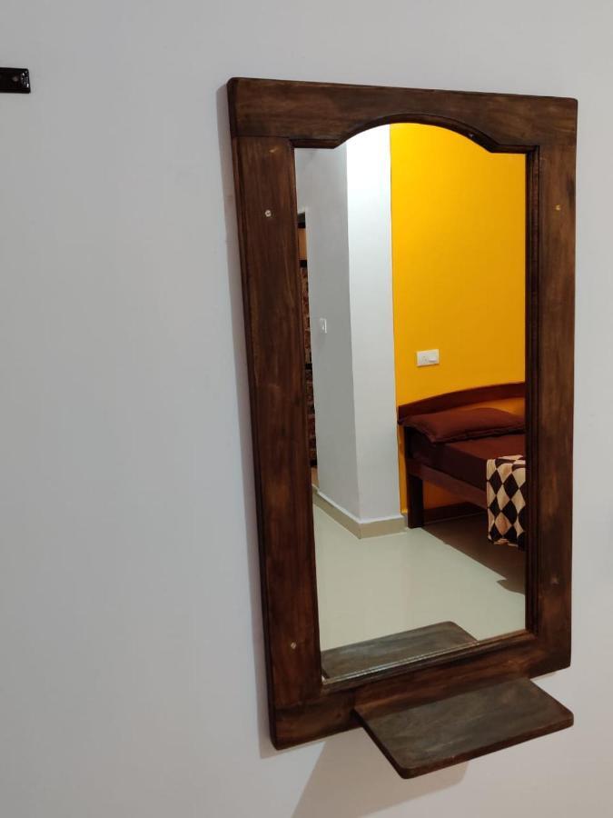 Rishi House Hotel อารัมบล ภายนอก รูปภาพ