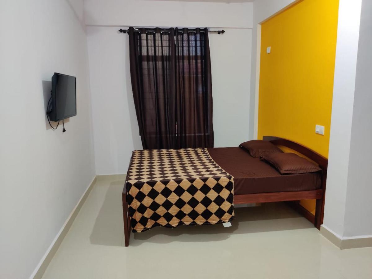 Rishi House Hotel อารัมบล ภายนอก รูปภาพ