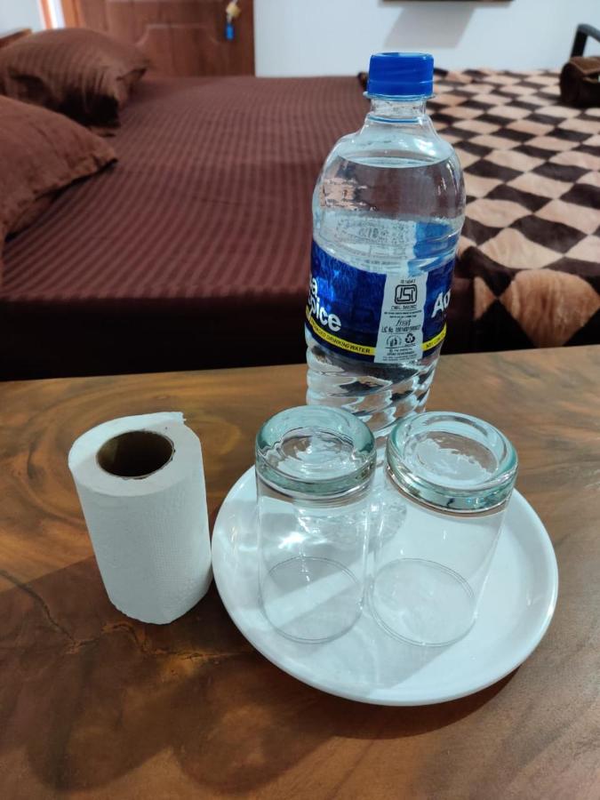 Rishi House Hotel อารัมบล ภายนอก รูปภาพ